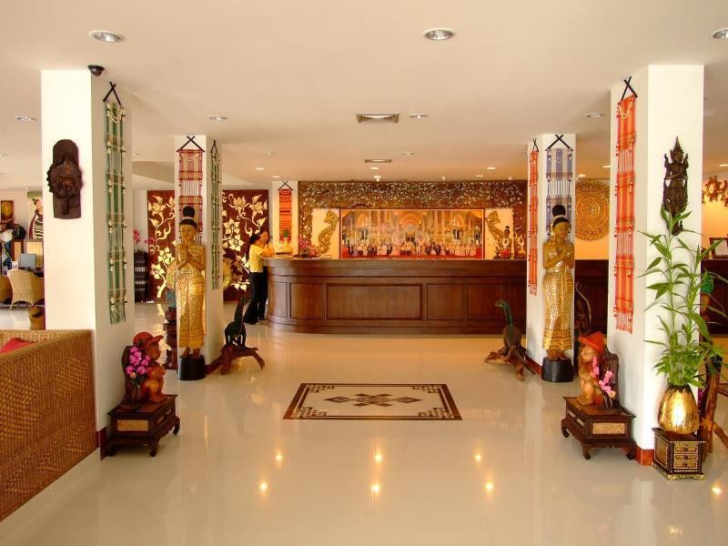 Win Place Hotel Chiang Mai Exterior foto