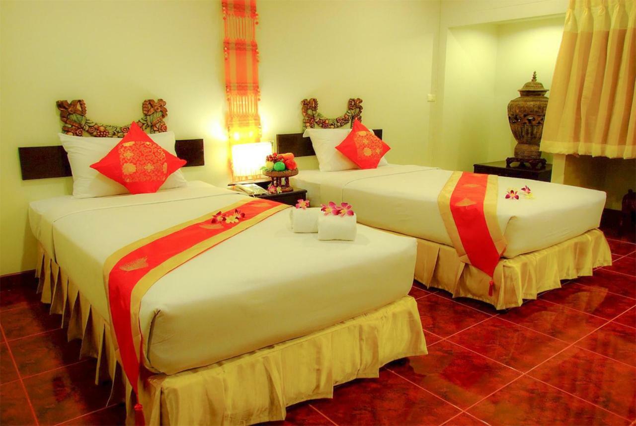 Win Place Hotel Chiang Mai Exterior foto
